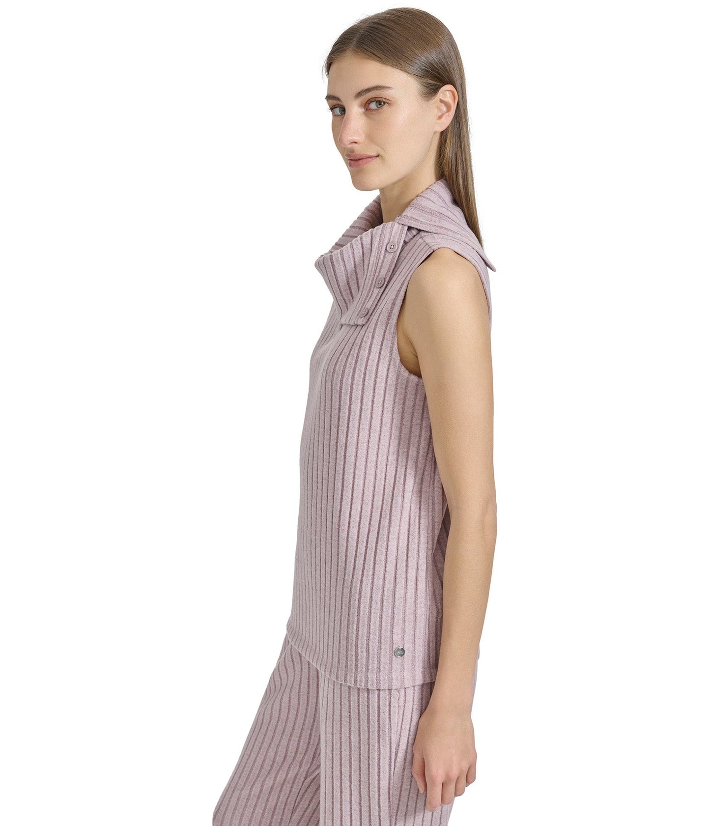 Heather Ribbed Sleeveless Turtleneck Top