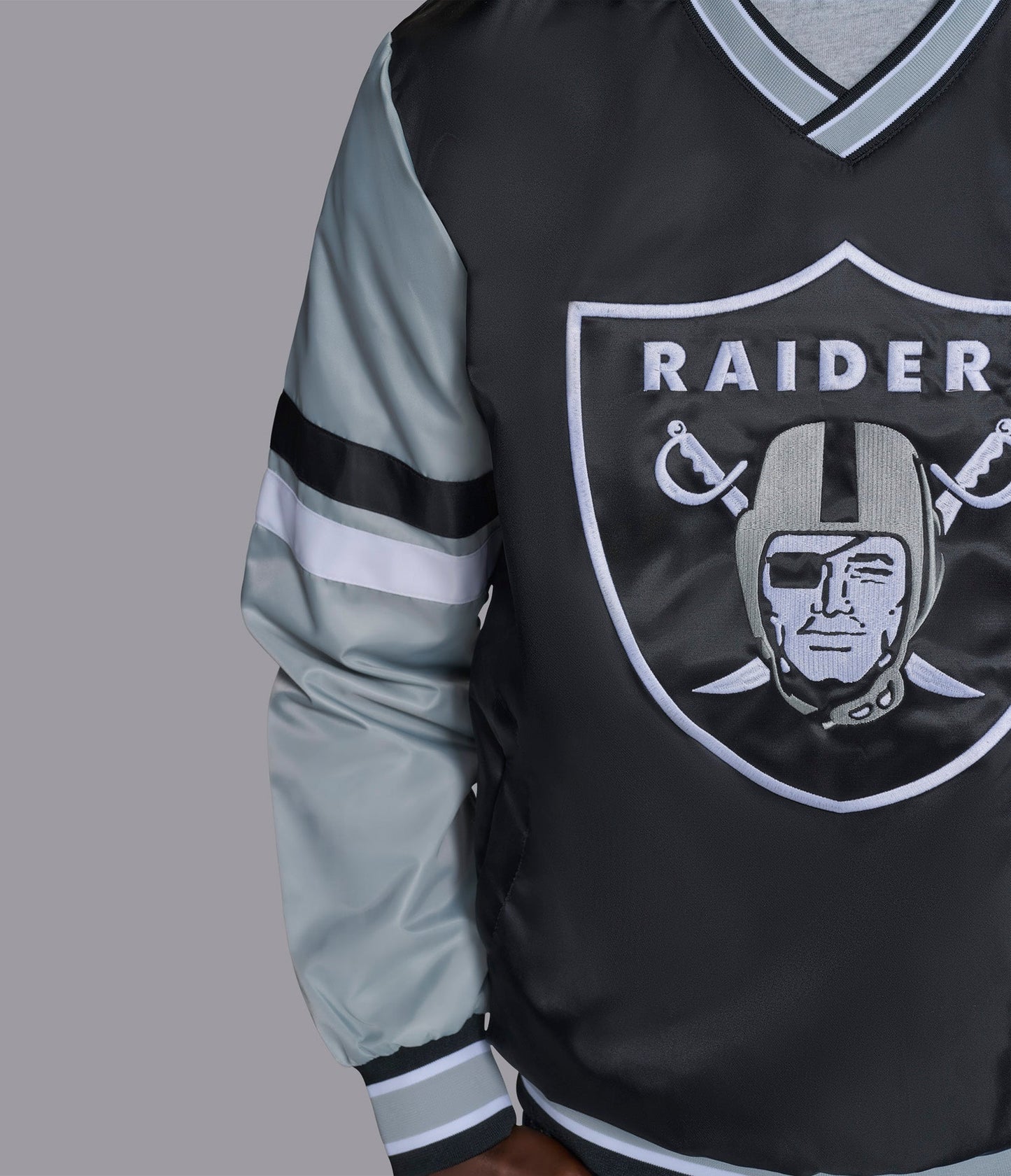 Raiders  All Pro V-Neck Pullover